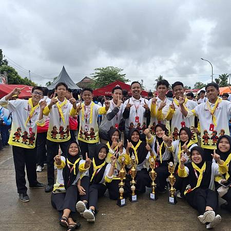 PMR MAS PPKP Ribathul Khail Raih Prestasi di Youth Red Cross Competition (YRCC) Kabupaten Kutai Kartanegara 2025