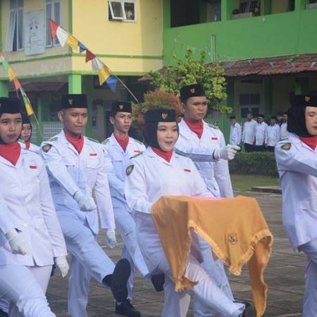 Upacara Bendera Memperingati HUT RI ke 79 MA PPKP Ribathul Khail